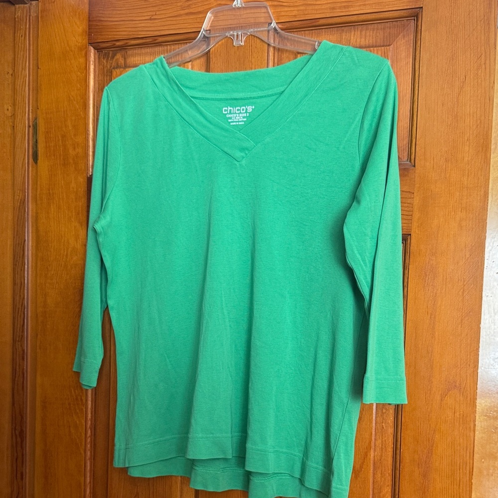 Chico's Vibrant Green Top